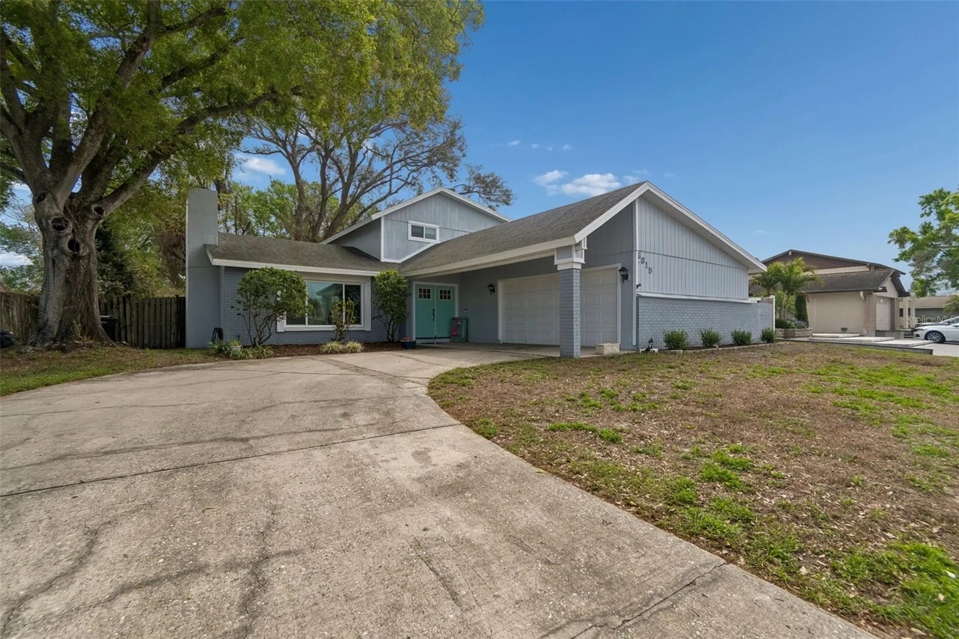 6815 Mitchell Circle Tampa FL 33634