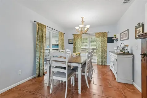 6815 Mitchell Circle Tampa FL 33634