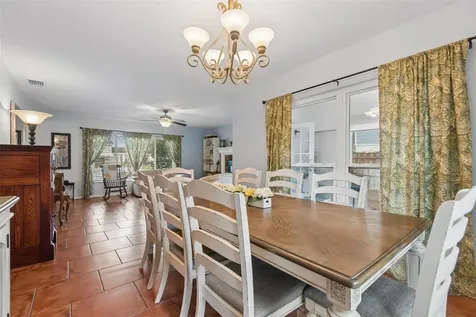 6815 Mitchell Circle Tampa FL 33634