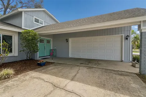 6815 Mitchell Circle Tampa FL 33634