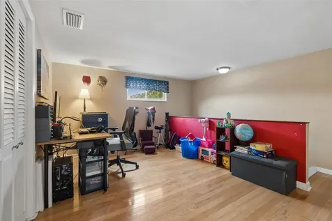 6815 Mitchell Circle Tampa FL 33634