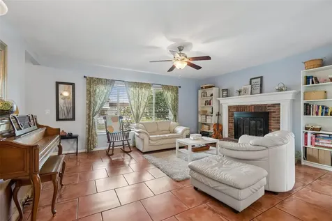 6815 Mitchell Circle Tampa FL 33634
