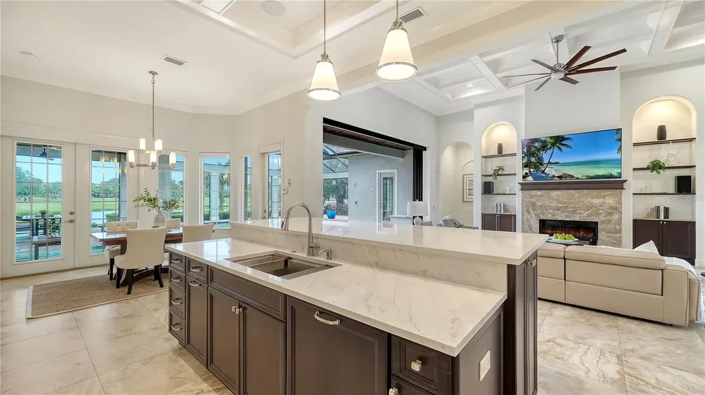 4127 Founders Club Drive Sarasota FL 34240