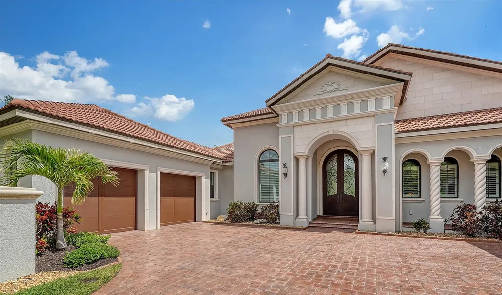 4127 Founders Club Drive Sarasota FL 34240