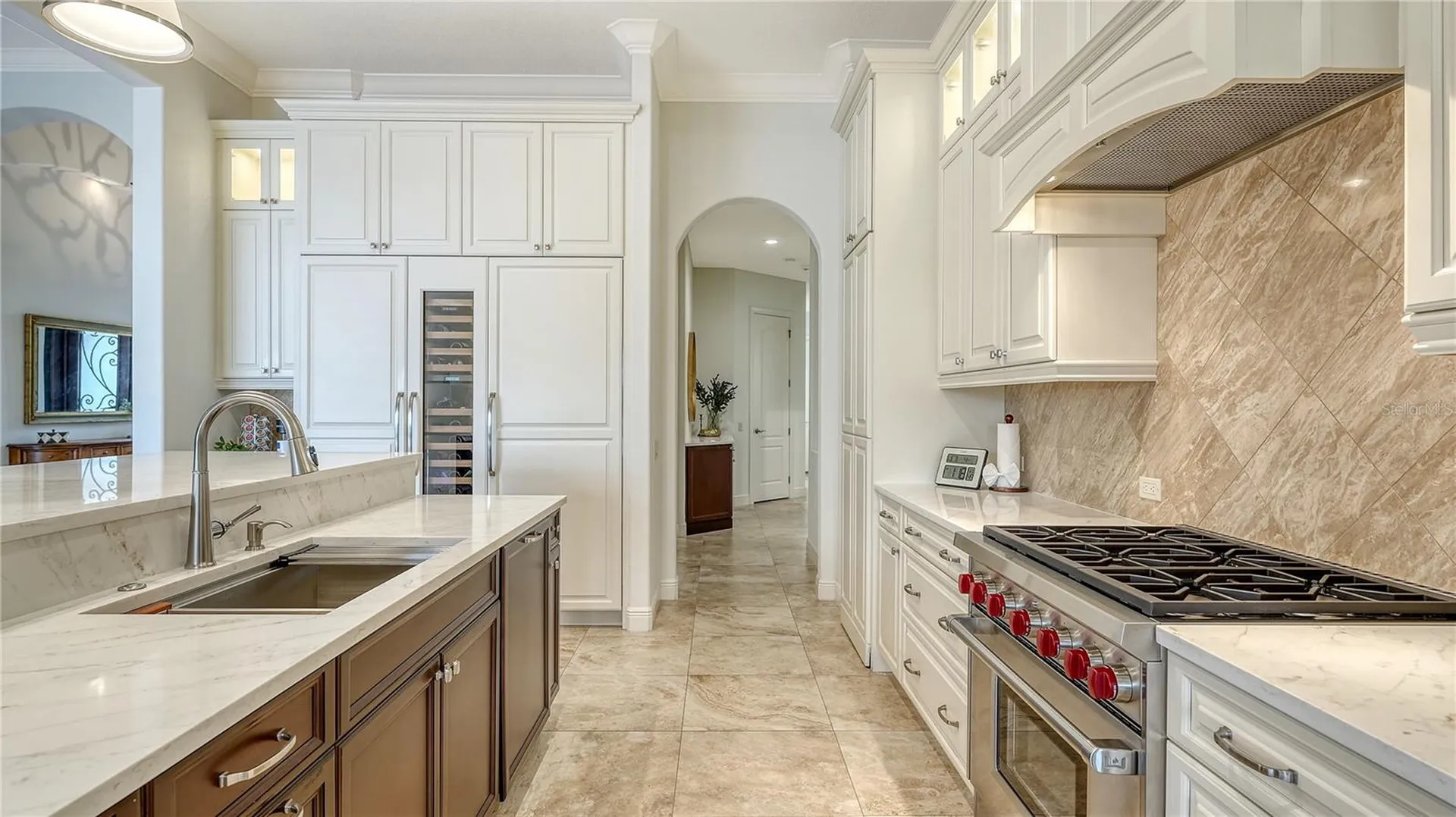 4127 Founders Club Drive Sarasota FL 34240