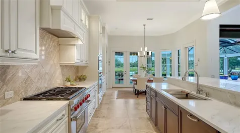 4127 Founders Club Drive Sarasota FL 34240
