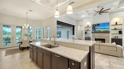 4127 Founders Club Drive Sarasota FL 34240