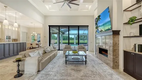 4127 Founders Club Drive Sarasota FL 34240