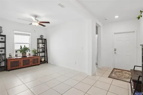 1718 Red Loop Lakeland FL 33801