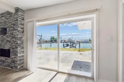 16108 5th Street E Redington Beach FL 33708