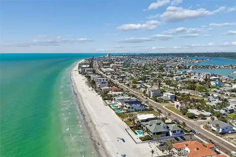 16108 5th Street E Redington Beach FL 33708
