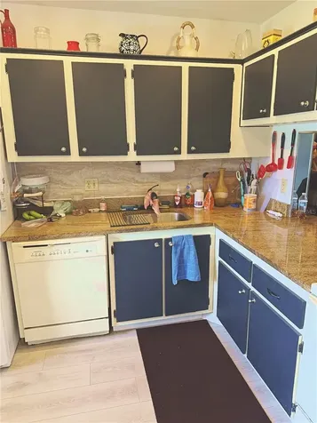 140 Lake Meryl Drive West Palm Beach FL 33411