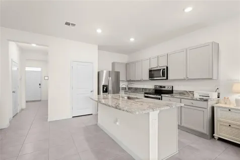 17522 Crescent Moon Loop Bradenton FL 34211