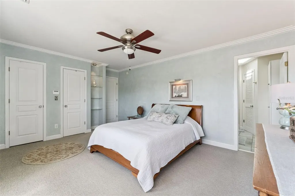 190 Crystal Lake Drive Clermont FL 34711