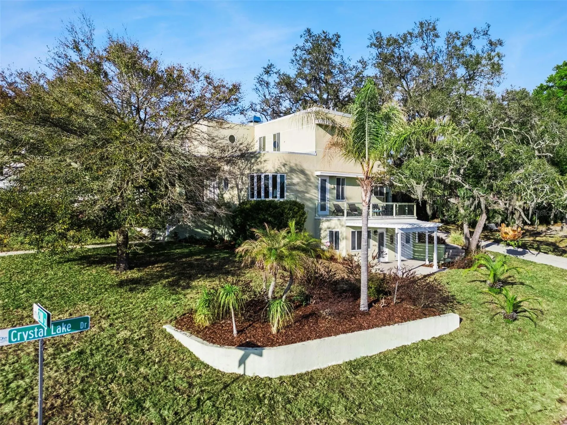 190 Crystal Lake Drive Clermont FL 34711