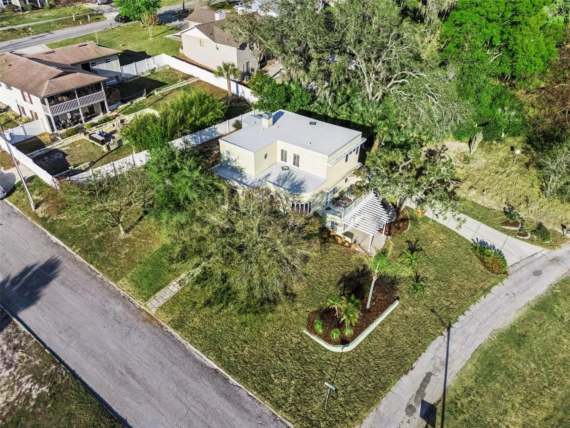 190 Crystal Lake Drive Clermont FL 34711