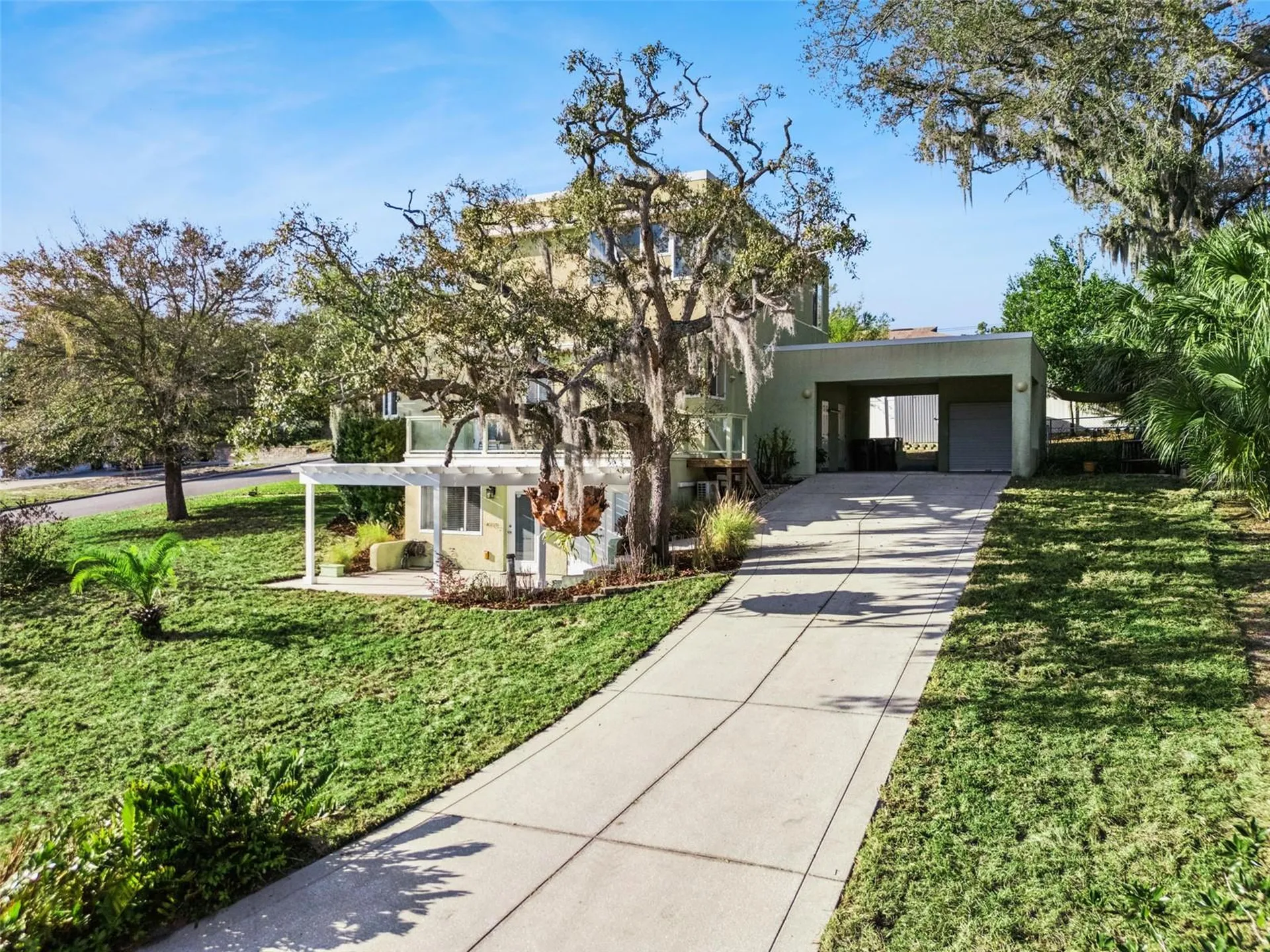 190 Crystal Lake Drive Clermont FL 34711
