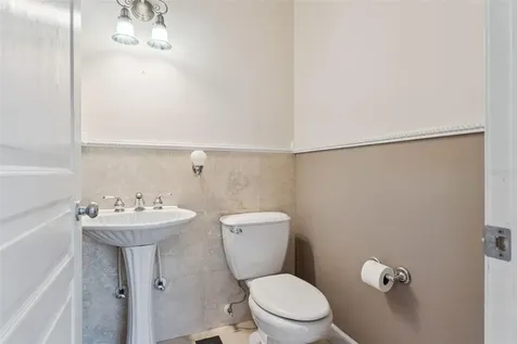 190 Crystal Lake Drive Clermont FL 34711