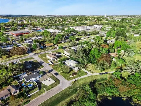 190 Crystal Lake Drive Clermont FL 34711