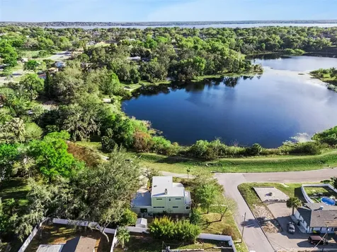 190 Crystal Lake Drive Clermont FL 34711