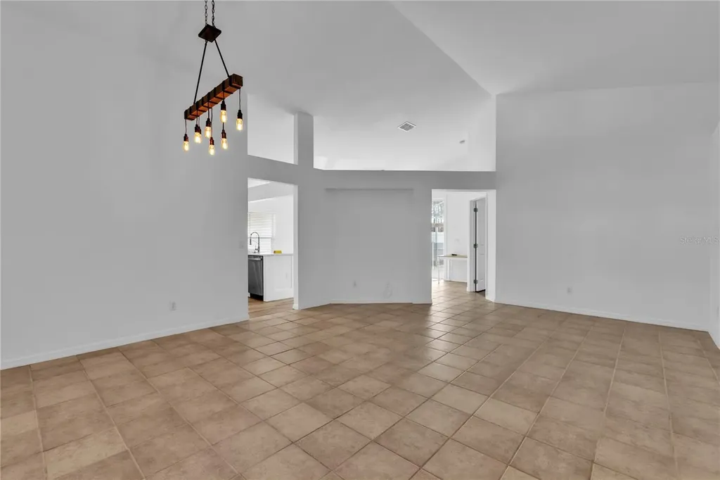 928 Troon Circle Davenport FL 33897