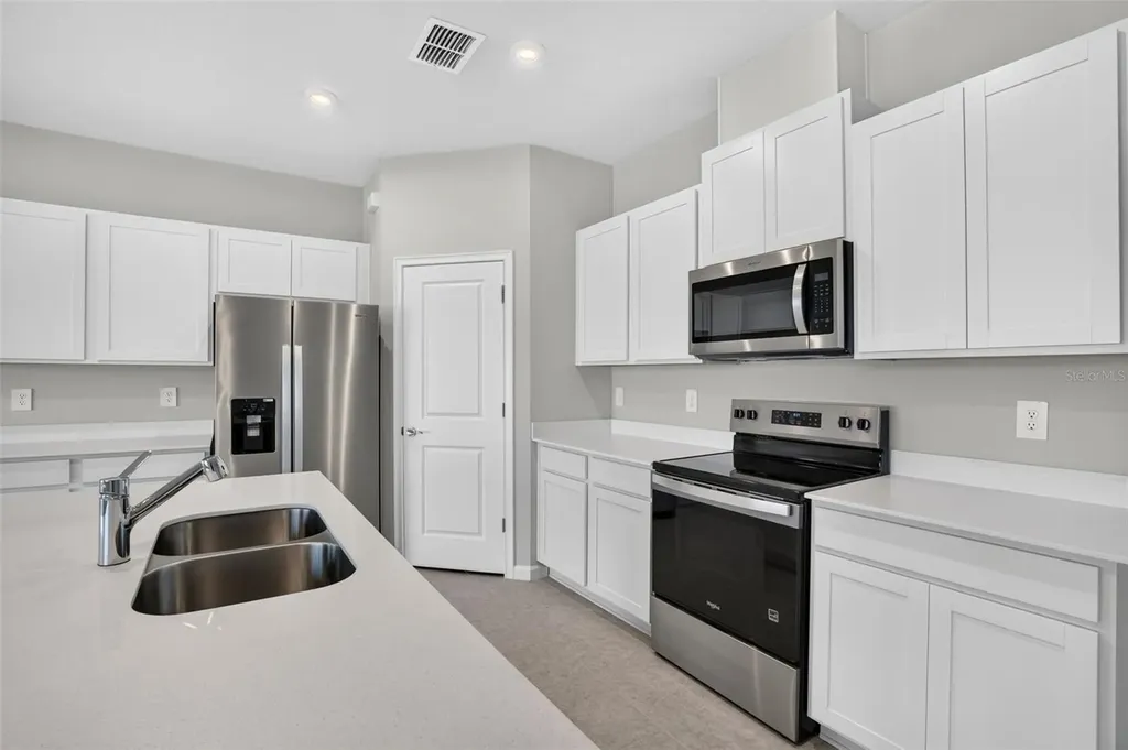5628 Skylight Way Palmetto FL 34221