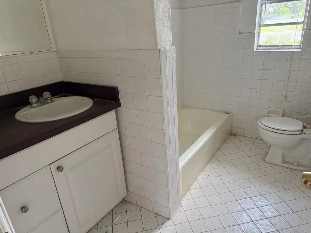 928 W Fairbanks Avenue Orlando FL 32804
