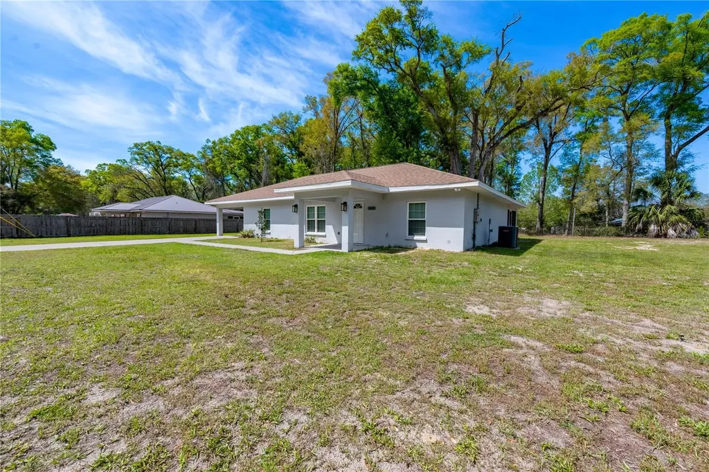 3630 W Strickland Avenue Bell FL 32619