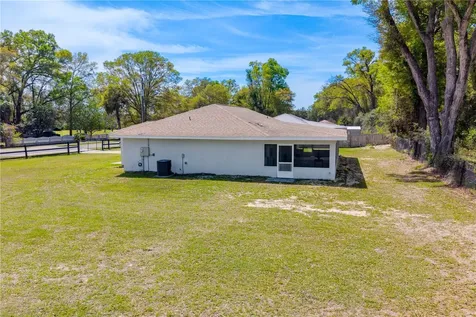 3630 W Strickland Avenue Bell FL 32619