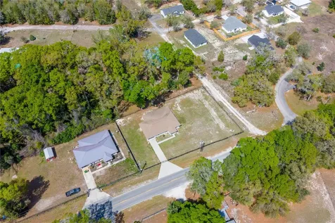 3630 W Strickland Avenue Bell FL 32619
