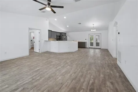 3630 W Strickland Avenue Bell FL 32619