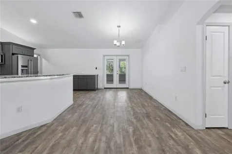 3630 W Strickland Avenue Bell FL 32619
