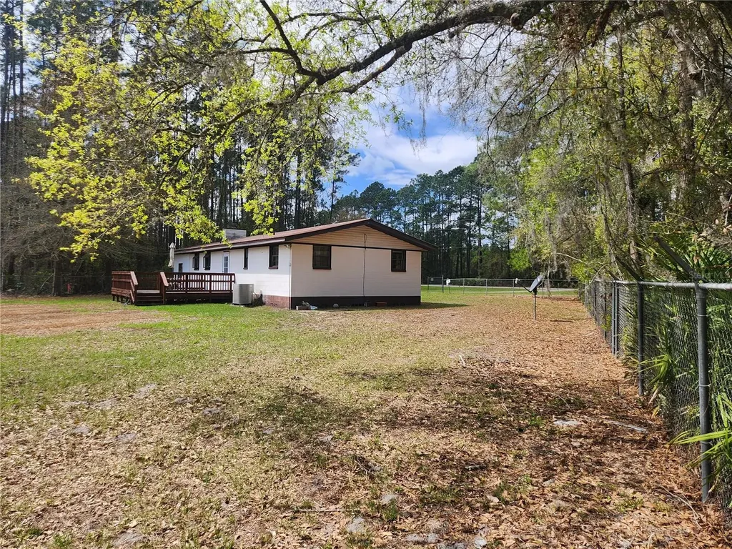 2355 SE State Road 100 Starke FL 32091