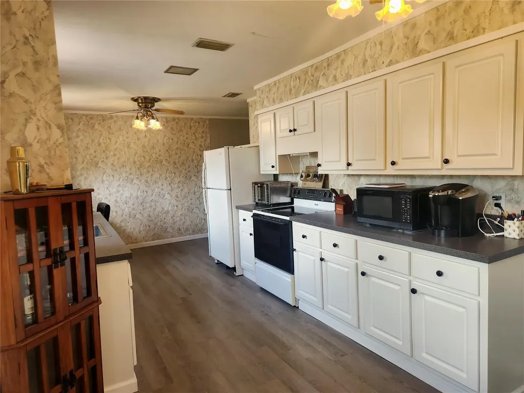2355 SE State Road 100 Starke FL 32091