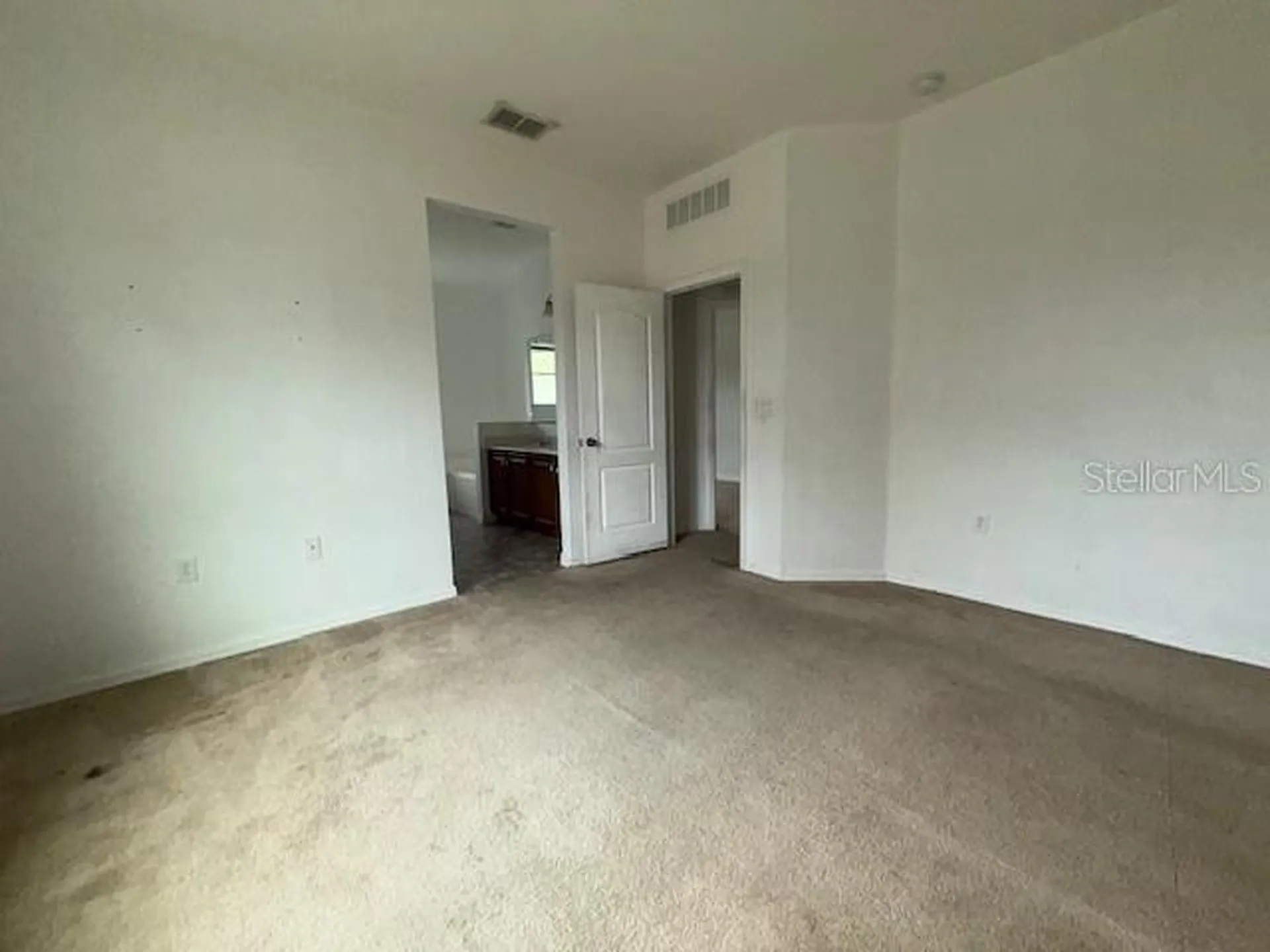 330 Gladesdale Street Haines City FL 33844