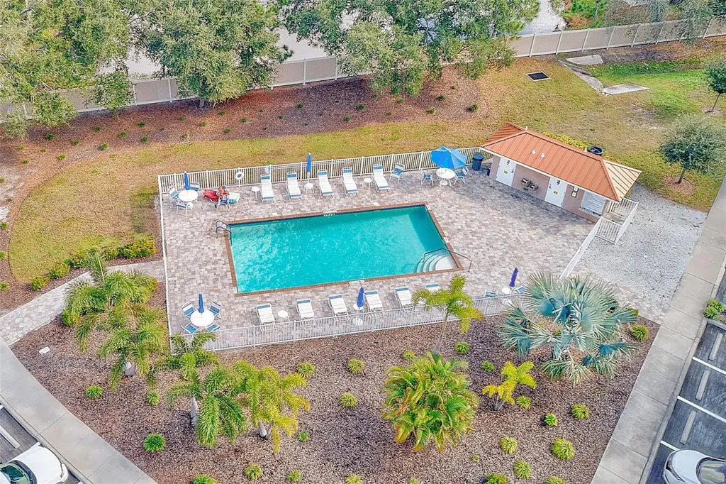 960 Starkey Road Largo FL 33771