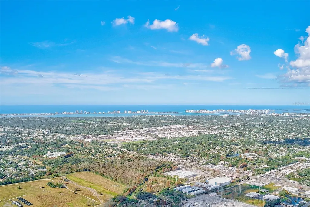 960 Starkey Road Largo FL 33771