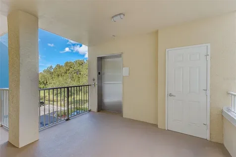 960 Starkey Road Largo FL 33771