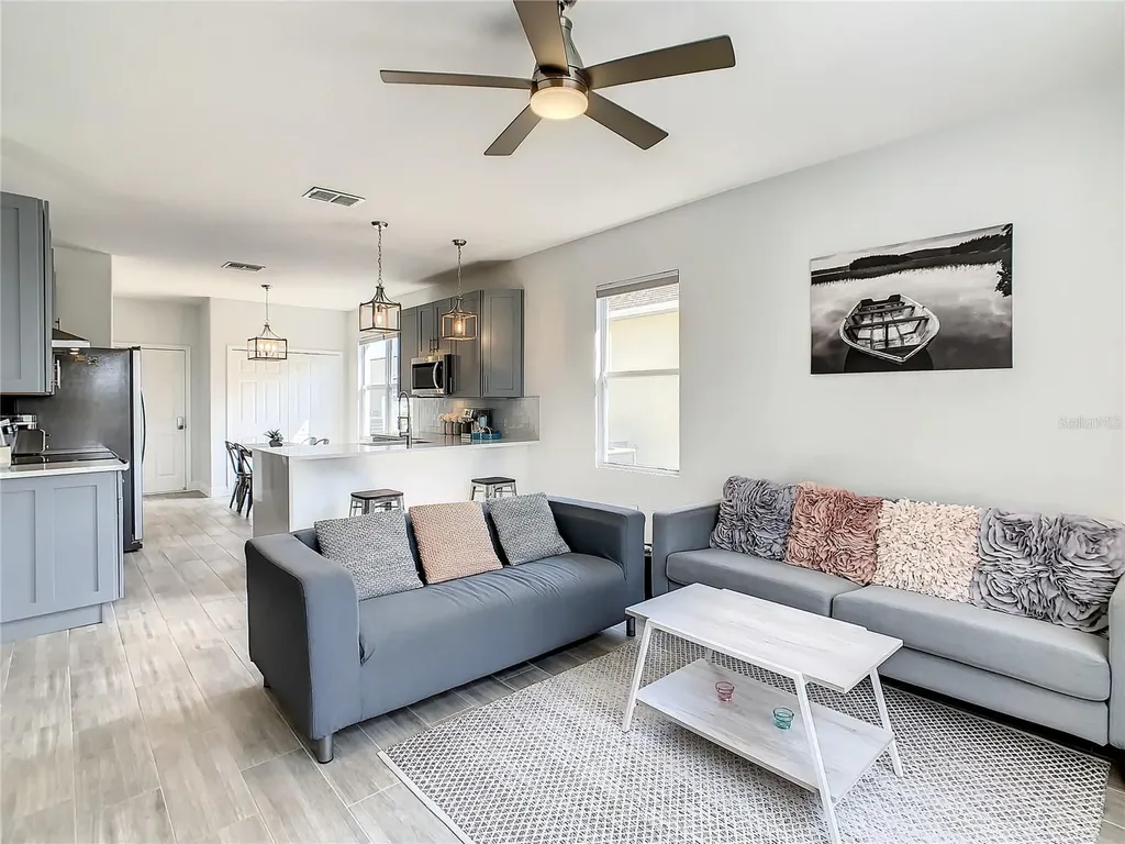 223 Knollwood Drive Davenport FL 33837