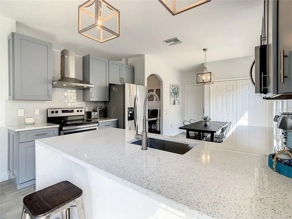 223 Knollwood Drive Davenport FL 33837