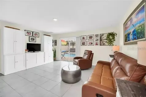 4382 Sunny Creek Place Kissimmee FL 34746