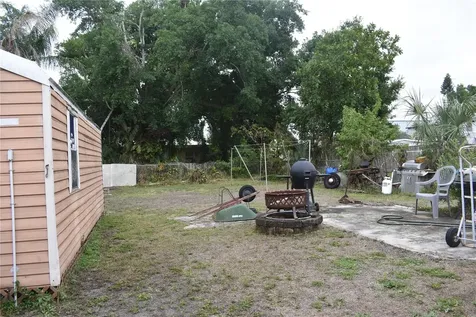 6581 50th Street N Pinellas Park FL 33781