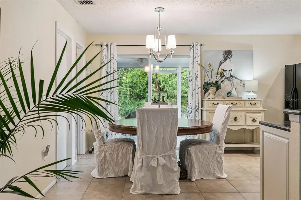 371 Augustine Court Oviedo FL 32765