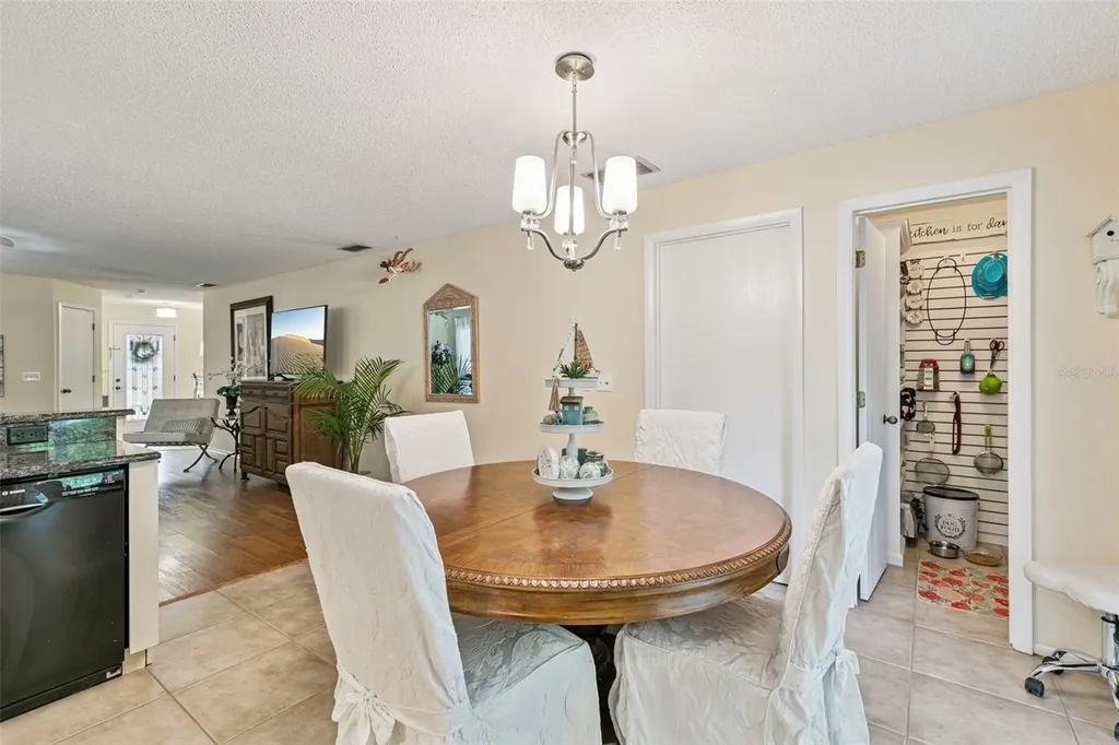 371 Augustine Court Oviedo FL 32765