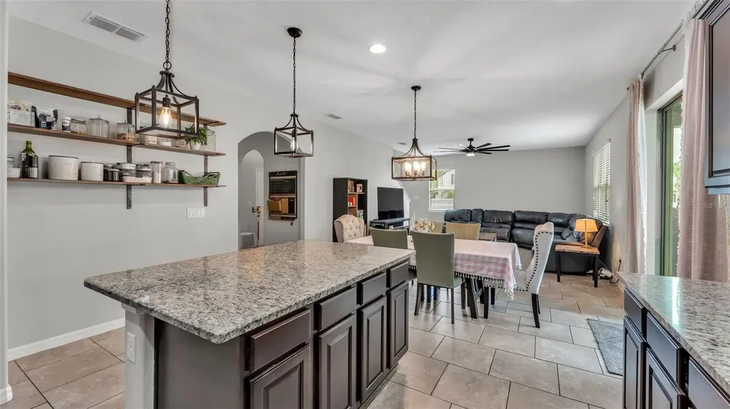 2250 Bella Luna Circle Lakeland FL 33810