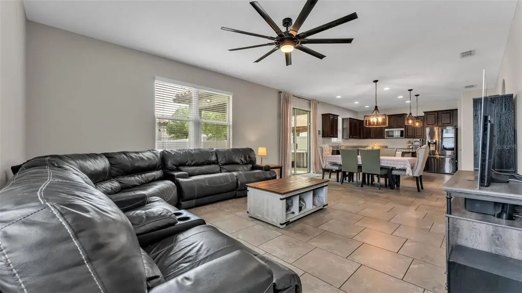 2250 Bella Luna Circle Lakeland FL 33810