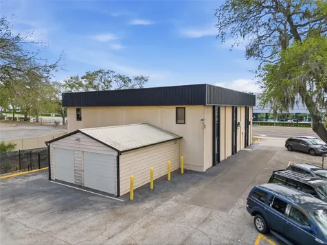 104 E Fowler Avenue Tampa FL 33612