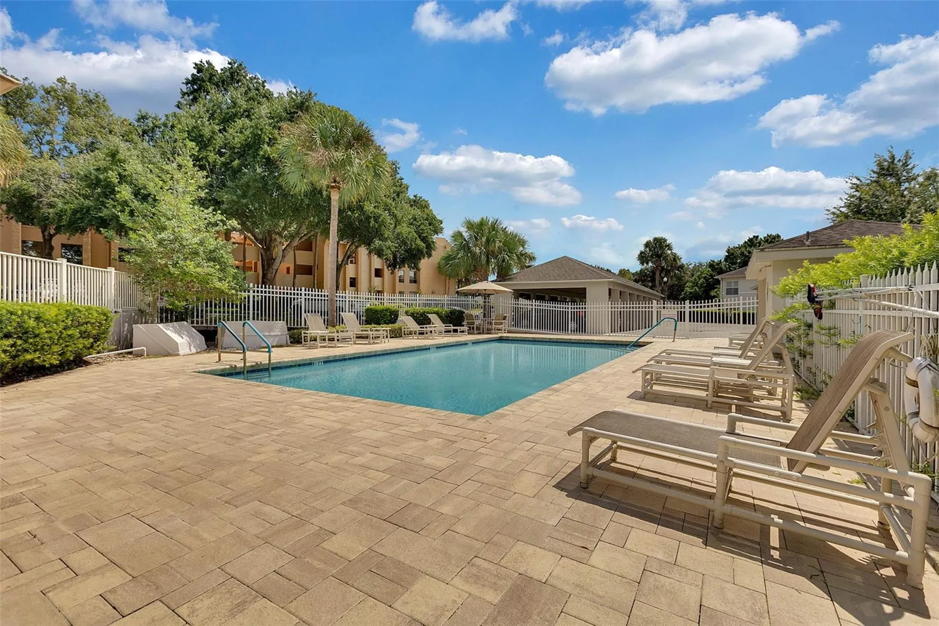 530 Cranes Way Altamonte Springs FL 32701