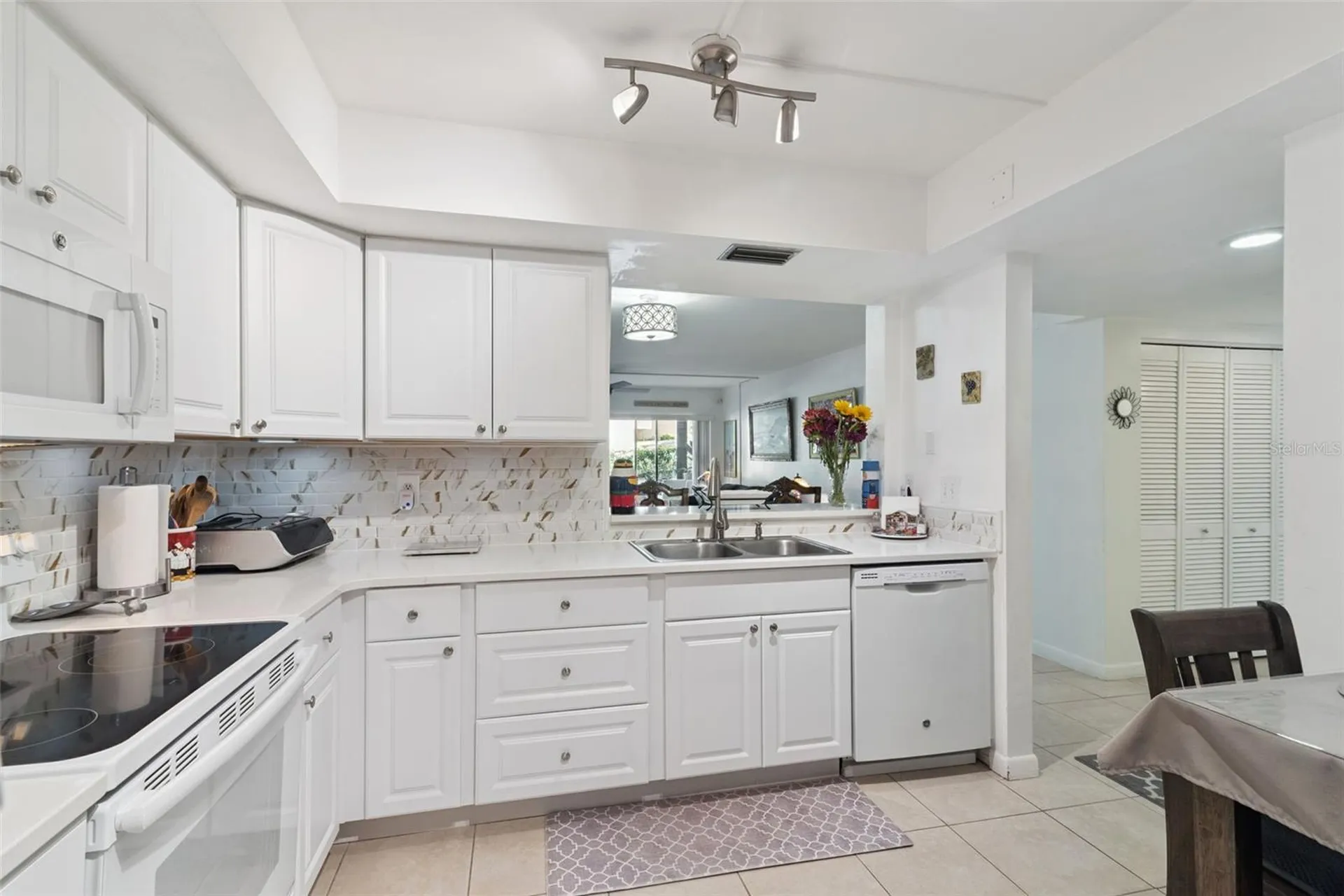 530 Cranes Way Altamonte Springs FL 32701
