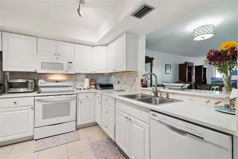 530 Cranes Way Altamonte Springs FL 32701